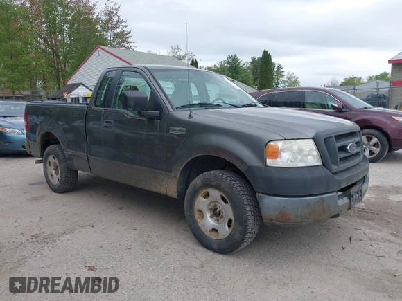 2005 Ford F-150 XL z VIN 1FTRF12265NB74269, wystawiony jako IAAI lot #42267542 z przebiegiem 180 386 mil mil oraz . Historia ofert i sprzedaży dostępna na DreamBid. Obrazek 14.