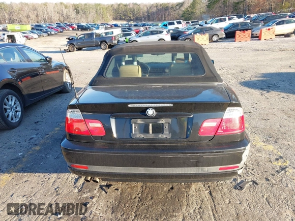 2004 BMW 3 Series 325Ci with VIN WBABW33414PL34071, listed as a IAAI auction lot 41594181 with 207,483 mi miles. Bid and sale history available at carsss.com. Image 16.
