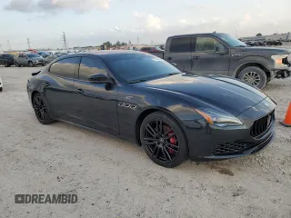 2022 Maserati Quattroporte GT z VIN ZAM56XPAXN1391103, wystawiony jako Copart lot #78474234 z przebiegiem Nie podano mil oraz Nie do naprawy • Non repairable. Historia ofert i sprzedaży dostępna na DreamBid. Obrazek 4.
