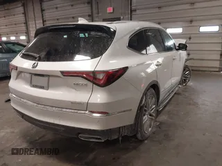2023 Acura MDX w/Advance Package with VIN 5J8YE1H88PL006479, listed as a IAAI auction lot 41386253 with 28,729 mi miles. Bid and sale history available at carsss.com. Image 4.