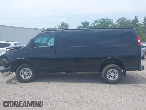 2019 Chevrolet Express Cargo with VIN 1GCWGAFP9K1229029, listed as a IAAI auction lot 42387553 with 78,666 mi miles and . Bid and sale history available at DreamBid. Image 14.