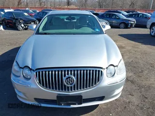 2009 Buick LaCrosse CX with VIN 2G4WC582091148814, listed as a IAAI auction lot 41595101 with 135,845 mi miles. Bid and sale history available at carsss.com. Image 12.