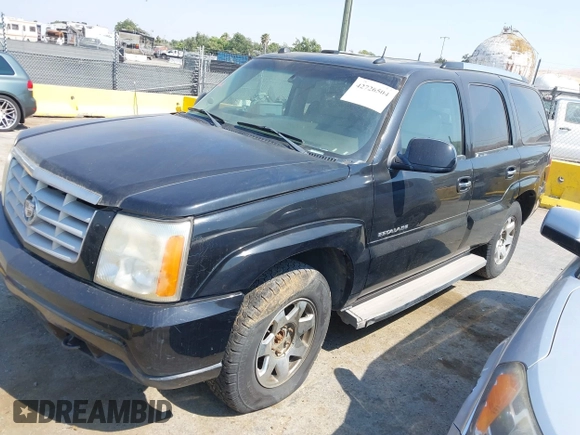 2005 Cadillac Escalade with VIN 1GYEK63N75R121907, listed as a IAAI auction lot 42726504 with 227,334 mi miles and . Bid and sale history available at DreamBid. Image 2.