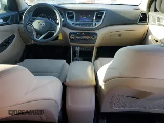 2017 Hyundai Tucson SE with VIN KM8J33A40HU493628, listed as a Copart auction lot 80683164 with 71,374 mi miles and Salvage Title. Bid and sale history available at DreamBid. Image 8.