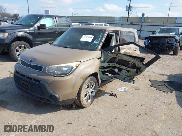 2015 Kia Soul with VIN KNDJN2A21F7150992, listed as a IAAI auction lot 41487863 with 1 mi miles. Bid and sale history available at carsss.com. Image 17.