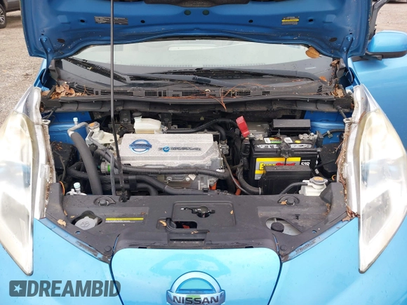 2012 Nissan LEAF SL with VIN JN1AZ0CPXCT022337, listed as a IAAI auction lot 40299658 with 43,173 mi miles. Bid and sale history available at carsss.com. Image 10.
