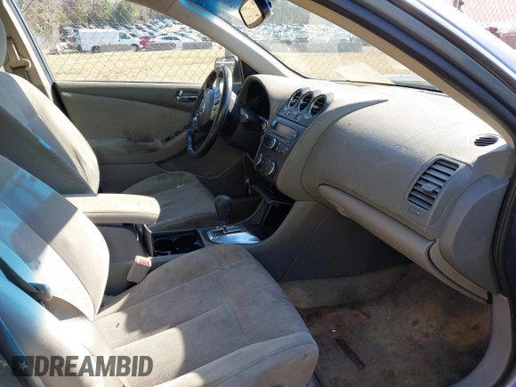 2012 Nissan Altima S with VIN 1N4AL2AP1CN525147, listed as a IAAI auction lot 41395235 with 184,029 mi miles and . Bid and sale history available at carsss.com. Image 5.