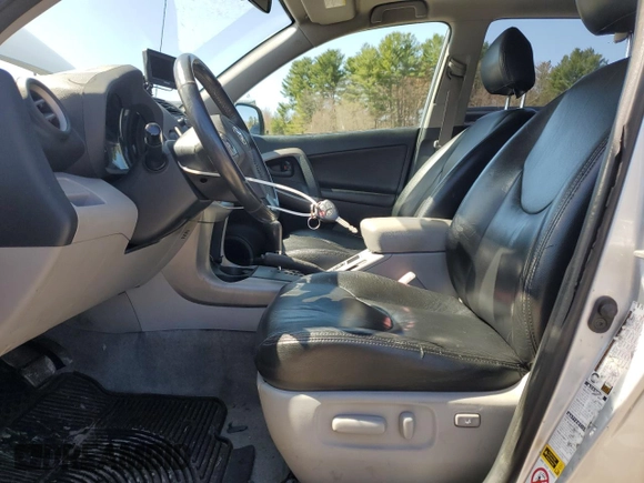 2007 Toyota RAV4 Limited with VIN JTMBD31V775099177, listed as a Copart auction lot 51584105 with 120,748 mi miles and Clean Title. Bid and sale history available at carsss.com. Image 7.