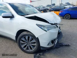 2016 Acura MDX w/Tech with VIN 5FRYD3H4XGB015163, listed as a IAAI auction lot 41635045 with 189,000 mi miles. Bid and sale history available at carsss.com. Image 18.