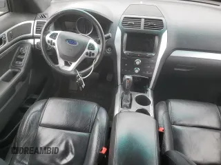 2013 Ford Explorer XLT with VIN 1FM5K8D83DGC47553, listed as a Copart auction lot 52774645 with 185,950 mi miles and Salvage Title. Bid and sale history available at carsss.com. Image 8.