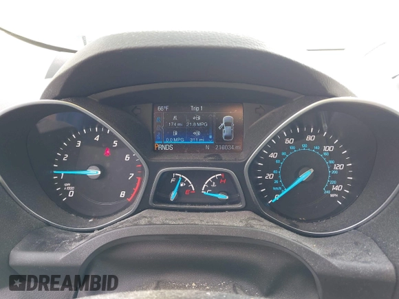 2015 Ford Escape SE with VIN 1FMCU9G91FUB27234, listed as a IAAI auction lot 42157947 with 210,034 mi miles. Bid and sale history available at carsss.com. Image 7.