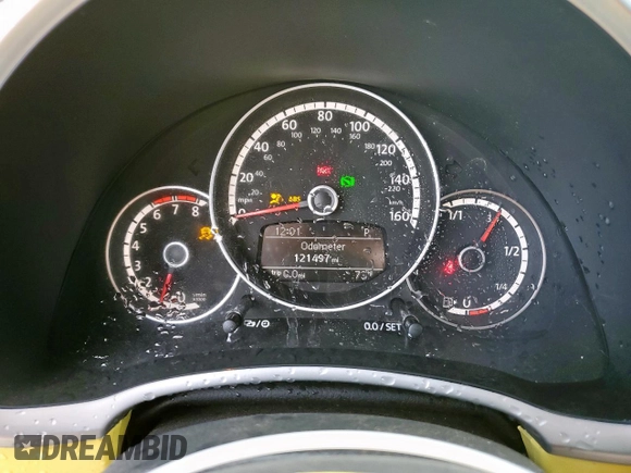 2014 Volkswagen Beetle 2.5L with VIN 3VWJX7AT2EM610372, listed as a Copart auction lot 60163345 with 121,497 mi miles and Salvage title. Bid and sale history available at DreamBid. Image 9.
