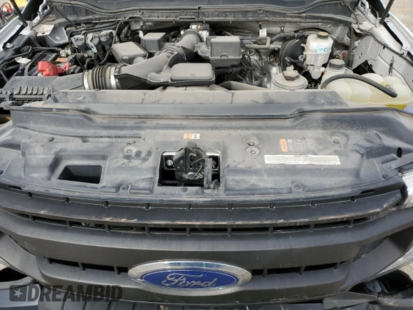 2020 Ford F-250 XL z VIN 1FTBF2A64LED67464, wystawiony jako Copart lot #48453744 z przebiegiem 75 700 mil mil oraz Szkoda całkowita • Salvage title. Historia ofert i sprzedaży dostępna na DreamBid. Obrazek 11.
