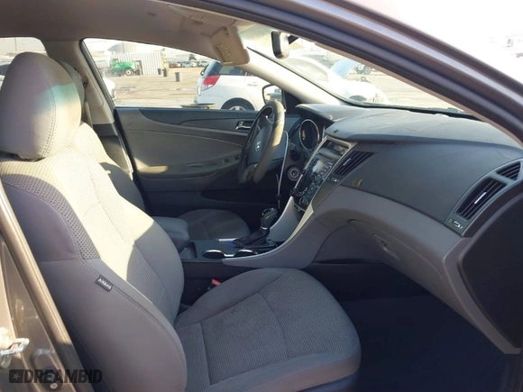 2011 Hyundai Sonata GLS PZEV with VIN 5NPEB4AC4BH175180, listed as a IAAI auction lot 41949190 with 144,002 mi miles. Bid and sale history available at carsss.com. Image 5.