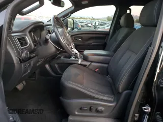 2018 Nissan Titan XD PRO-4X with VIN 1N6BA1F48JN521832, listed as a Copart auction lot 82158304 with 120,768 mi miles and Salvage Title. Bid and sale history available at carsss.com. Image 7.
