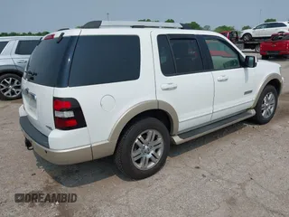 2006 Ford Explorer Eddie Bauer with VIN 1FMEU74E16UB33744, listed as a IAAI auction lot 42387031 with 186,674 mi miles and . Bid and sale history available at DreamBid. Image 4.