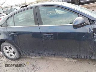 2014 Chevrolet Cruze 1LT with VIN 1G1PC5SB7E7460779, listed as a IAAI auction lot 41910952 with 76,539 mi miles and . Bid and sale history available at DreamBid. Image 13.
