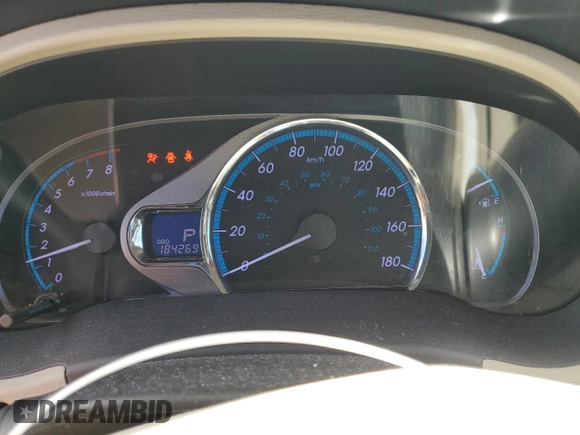 2012 Toyota Sienna XLE with VIN 5TDDK3DCXCS047104, listed as a Copart auction lot 53521335 with 184,269 mi miles and Clean Title. Bid and sale history available at DreamBid. Image 9.