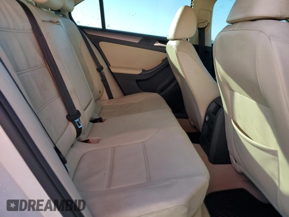 2014 Volkswagen Jetta TDI w/Premium with VIN 3VW3L7AJ3EM418221, listed as a Copart auction lot 81788464 with 151,875 mi miles and Salvage title. Bid and sale history available at DreamBid. Image 10.