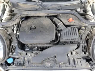 2021 MINI Hardtop 4 Door Oxford Edition with VIN WMWXU7C00M2N76797, listed as a Copart auction lot 56822934 with 44,839 mi miles and Salvage title. Bid and sale history available at DreamBid. Image 11.