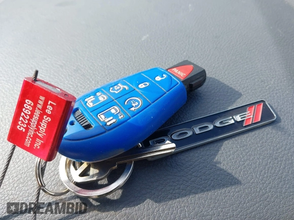 2018 Ram 1500 Tradesman z VIN 1C6RR6FG3JS325243, wystawiony jako IAAI lot #41630019 z przebiegiem 54 019 mil mil oraz . Historia ofert i sprzedaży dostępna na DreamBid. Obrazek 11.