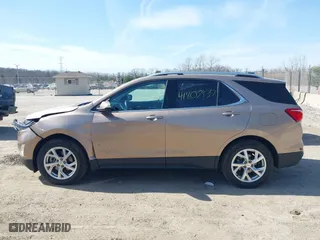 2019 Chevrolet Equinox LT with VIN 2GNAXVEXXK6169236, listed as a IAAI auction lot 41805937 with 81,194 mi miles. Bid and sale history available at carsss.com. Image 14.