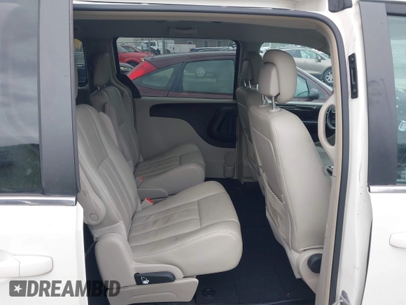 2012 Chrysler Town & Country Touring with VIN 2C4RC1BG9CR278341, listed as a IAAI auction lot 41952677 with 123,282 mi miles and . Bid and sale history available at DreamBid. Image 8.