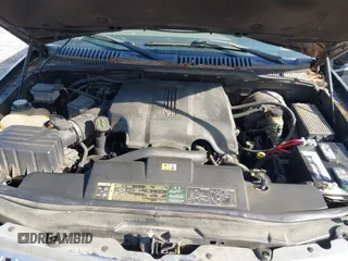 2003 Mercury Mountaineer Convenience z VIN 4M2DU66W13ZJ05239, wystawiony jako IAAI lot #42062881 z przebiegiem 292 631 mil mil oraz . Historia ofert i sprzedaży dostępna na DreamBid. Obrazek 10.