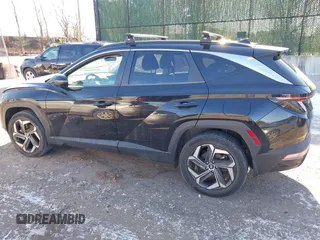 2022 Hyundai Tucson SEL Convenience with VIN KM8JFCA12NU039907, listed as a IAAI auction lot 41164495 with 60,466 mi miles and . Bid and sale history available at carsss.com. Image 13.