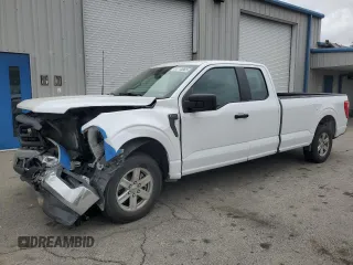 2022 Ford F-150 XL z VIN 1FTEX1CP1NKE04226, wystawiony jako Copart lot #51713865 z przebiegiem 72 561 mil mil oraz Szkoda całkowita • Salvage title. Historia ofert i sprzedaży dostępna na DreamBid. Obrazek 1.