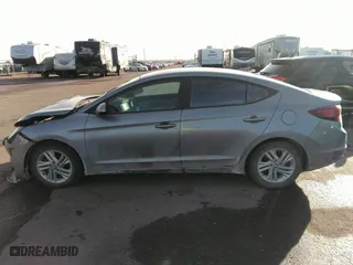 2019 Hyundai Elantra Preferred with VIN KMHD84LF1KU781751, listed as a IAAI auction lot 40728620 with 132,978 mi miles. Bid and sale history available at carsss.com. Image 14.