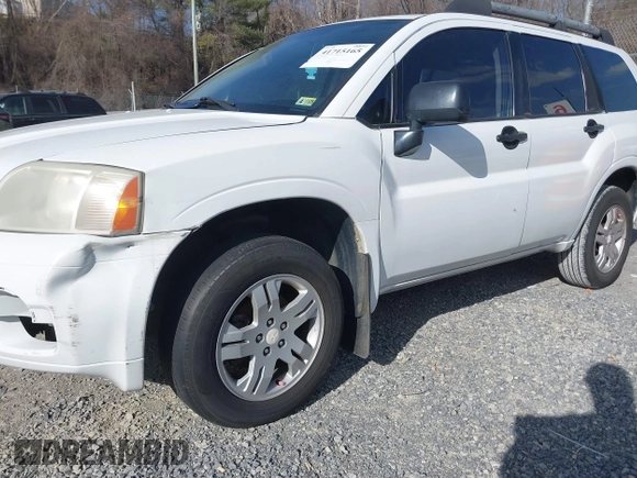 2007 Mitsubishi Endeavor LS with VIN 4A4MM21S87E080140, listed as a IAAI auction lot 41715165 with 241,401 mi miles. Bid and sale history available at carsss.com. Image 6.