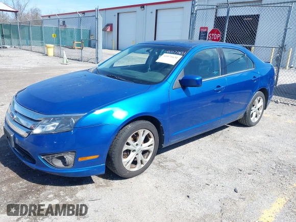 2012 Ford Fusion SE z VIN 3FAHP0HA0CR129328, wystawiony jako IAAI lot #41071631 z przebiegiem 174 913 mil mil oraz . Historia ofert i sprzedaży dostępna na DreamBid. Obrazek 2.