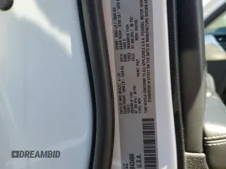 2023 Jeep Grand Cherokee Laredo z VIN 1C4RJJAG0P8843486, wystawiony jako Copart lot #50243525 z przebiegiem 5 874 mil mil oraz Czysty tytuł • Clean title. Historia ofert i sprzedaży dostępna na DreamBid. Obrazek 13.