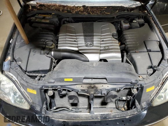 2004 Lexus LS 430 z VIN JTHBN36F940138647, wystawiony jako Copart lot #58376455 z przebiegiem 195 705 mil mil oraz Czysty tytuł • Clean title. Historia ofert i sprzedaży dostępna na DreamBid. Obrazek 11.