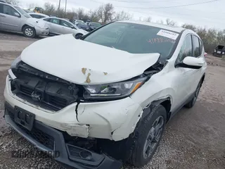 2017 Honda CR-V EX-L with VIN 5J6RW2H83HL036720, listed as a IAAI auction lot 41888202 with 61,257 mi miles. Bid and sale history available at carsss.com. Image 2.