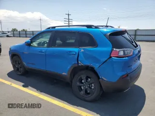 2020 Jeep Cherokee Altitude z VIN 1C4PJMLX3LD538832, wystawiony jako Copart lot #60269435 z przebiegiem 31 479 mil mil oraz Szkoda całkowita • Salvage title. Historia ofert i sprzedaży dostępna na DreamBid. Obrazek 2.