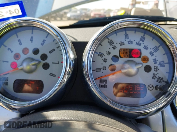 2007 MINI Convertible S with VIN WMWRH33547TL94374, listed as a IAAI auction lot 40910780 with 45,162 mi miles and . Bid and sale history available at DreamBid. Image 7.