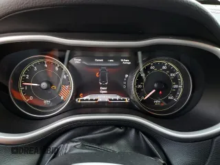 2014 Jeep Cherokee Trailhawk with VIN 1C4PJMBS3EW294676, listed as a Copart auction lot 47652335 with 161,663 mi miles and Salvage Title. Bid and sale history available at carsss.com. Image 9.