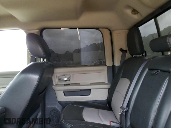 2011 Ram 2500 SLT z VIN 3D7UT2CL5BG596852, wystawiony jako Copart lot #73575764 z przebiegiem Nie podano mil oraz Szkoda całkowita • Salvage title. Historia ofert i sprzedaży dostępna na DreamBid. Obrazek 10.