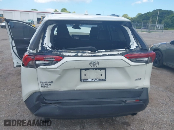 2021 Toyota RAV4 XLE Premium with VIN 2T3C1RFV0MW107651, listed as a IAAI auction lot 42558254 with 68,286 mi miles and . Bid and sale history available at DreamBid. Image 6.