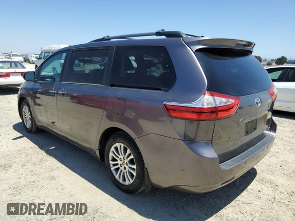 2017 Toyota Sienna XLE Auto Access Seat with VIN 5TDYZ3DC1HS838612, listed as a Copart auction lot 61286525 with 269,050 mi miles and Clean title. Bid and sale history available at DreamBid. Image 2.