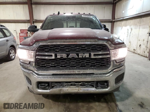2020 Ram 2500 z VIN 1A046351, wystawiony jako Copart lot #84058094 z przebiegiem 86 232 mil mil oraz Szkoda całkowita • Salvage title. Historia ofert i sprzedaży dostępna na DreamBid. Obrazek 5.