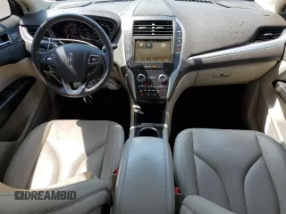 2018 Lincoln MKC Premiere with VIN 5LMCJ1C91JUL22868, listed as a Copart auction lot 52941815 with 86,178 mi miles and Salvage Title. Bid and sale history available at DreamBid. Image 8.