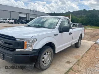 2018 Ford F-150 XL with VIN 1FTMF1C53JKF40347, listed as a Copart auction lot 63626035 with 207,222 mi miles and Clean title. Bid and sale history available at DreamBid. Image 2.