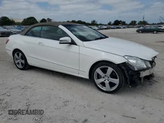 2013 Mercedes-Benz E-Class E 350 with VIN WDDKK5KF6DF213058, listed as a Copart auction lot 53731665 with 54,742 mi miles and Salvage Title. Bid and sale history available at carsss.com. Image 4.