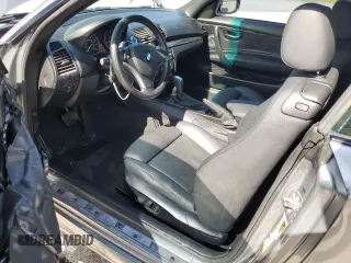 2010 BMW 1 Series 128i with VIN WBAUL7C53AVJ77586, listed as a Copart auction lot 65931574 with 125,025 mi miles and Non repairable. Bid and sale history available at DreamBid. Image 8.