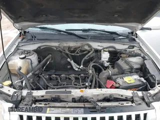 2010 Mercury Mariner Premier with VIN 4M2CN8H71AKJ17925, listed as a IAAI auction lot 41450154 with 247,651 mi miles and . Bid and sale history available at DreamBid. Image 10.
