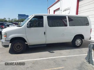 2012 Ford Econoline Passenger XL с VIN 1FMNE1BW8CDA28281, выставлен на аукционе IAAI как лот 42515949 с пробегом Не указан миль и . История ставок и продаж доступна на DreamBid. Изображение 15.