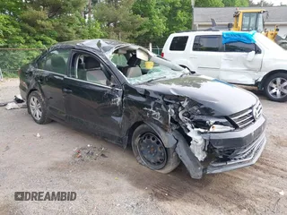 2017 Volkswagen Jetta S z VIN 3VW2B7AJ6HM345400, wystawiony jako IAAI lot #42297120 z przebiegiem 158 923 mil mil oraz . Historia ofert i sprzedaży dostępna na DreamBid. Obrazek 1.